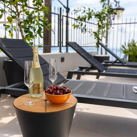 Bella Vista Heritage Oasis