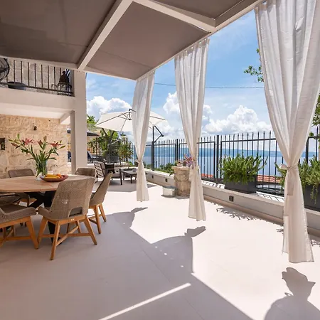 Bella Vista Heritage Oasis Villa