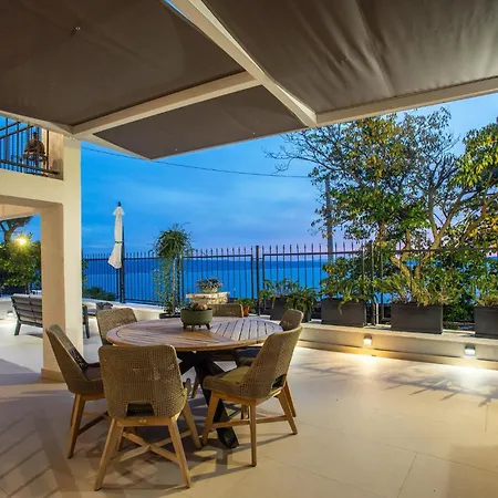 Bella Vista Heritage Oasis Villa Podstrana